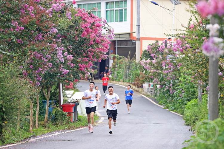 持续创新发, 运动休闲乐 持续创新发, 运动休闲乐