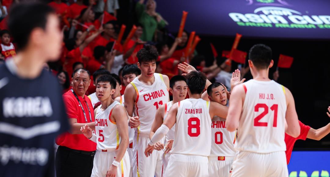 而小胡进入 而小胡进入