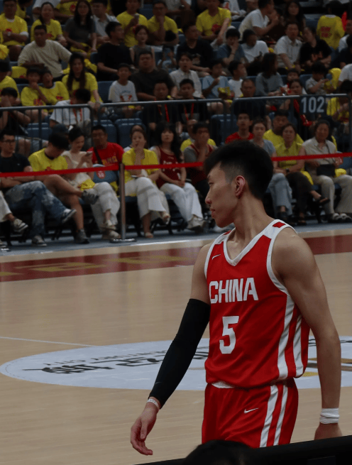 本届男篮亚, 一份经历, 团队 本届男篮亚, 一份经历, 团队